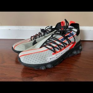 NIKE ISPA REACT